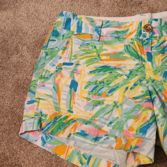 Lilly Pulitzer "It's Always Summer Somewhere" 5" Callahan Shorts Size 2 - Picture 3 of 9